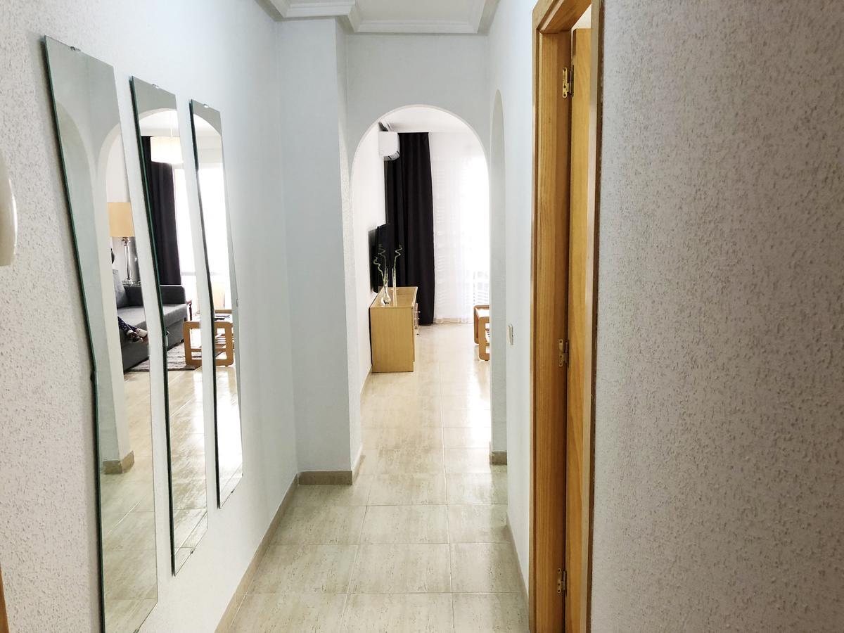 Apartamento Laloma 72 Торевиеха Екстериор снимка
