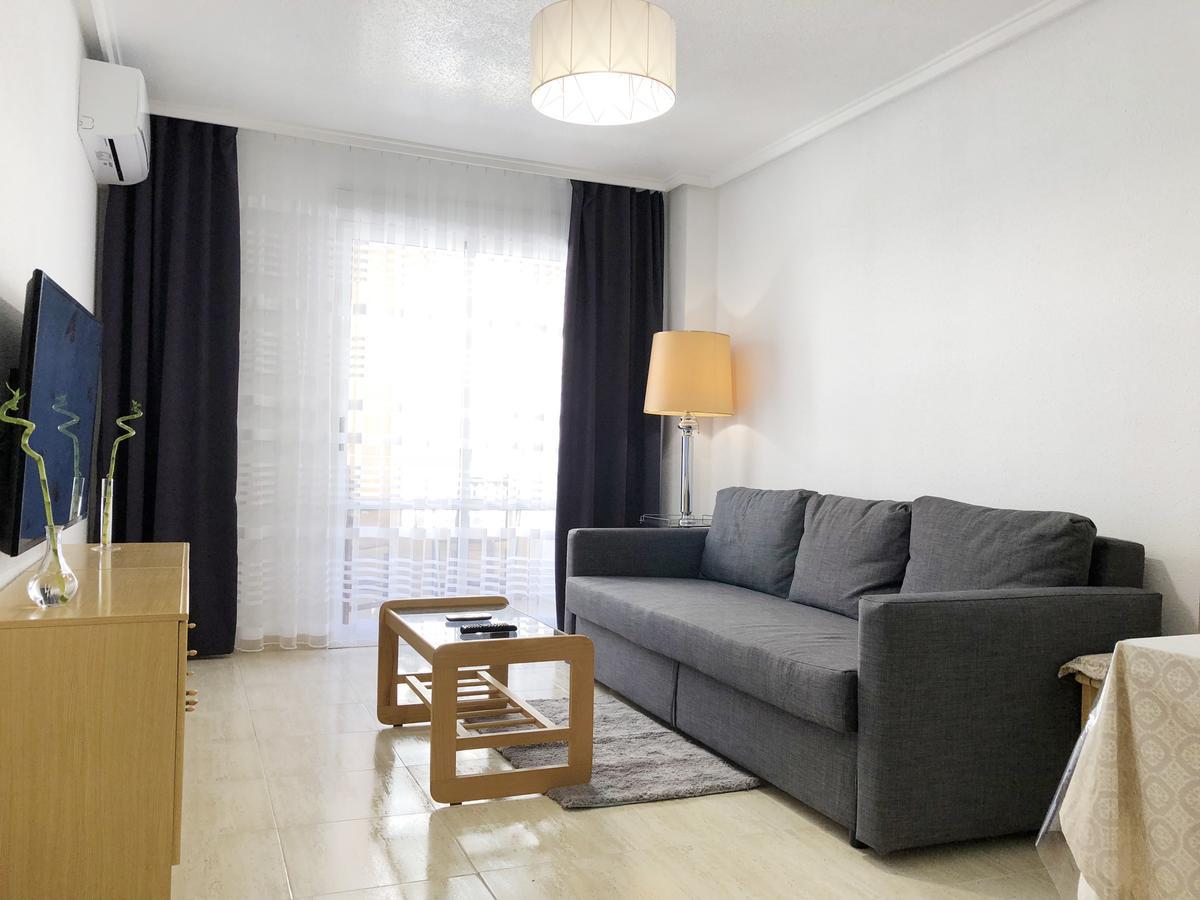 Apartamento Laloma 72 Торевиеха Екстериор снимка